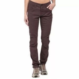 Arc’teryx Burgundy pants The Murrin Pant, hiking & active pant, mid rise Size 10